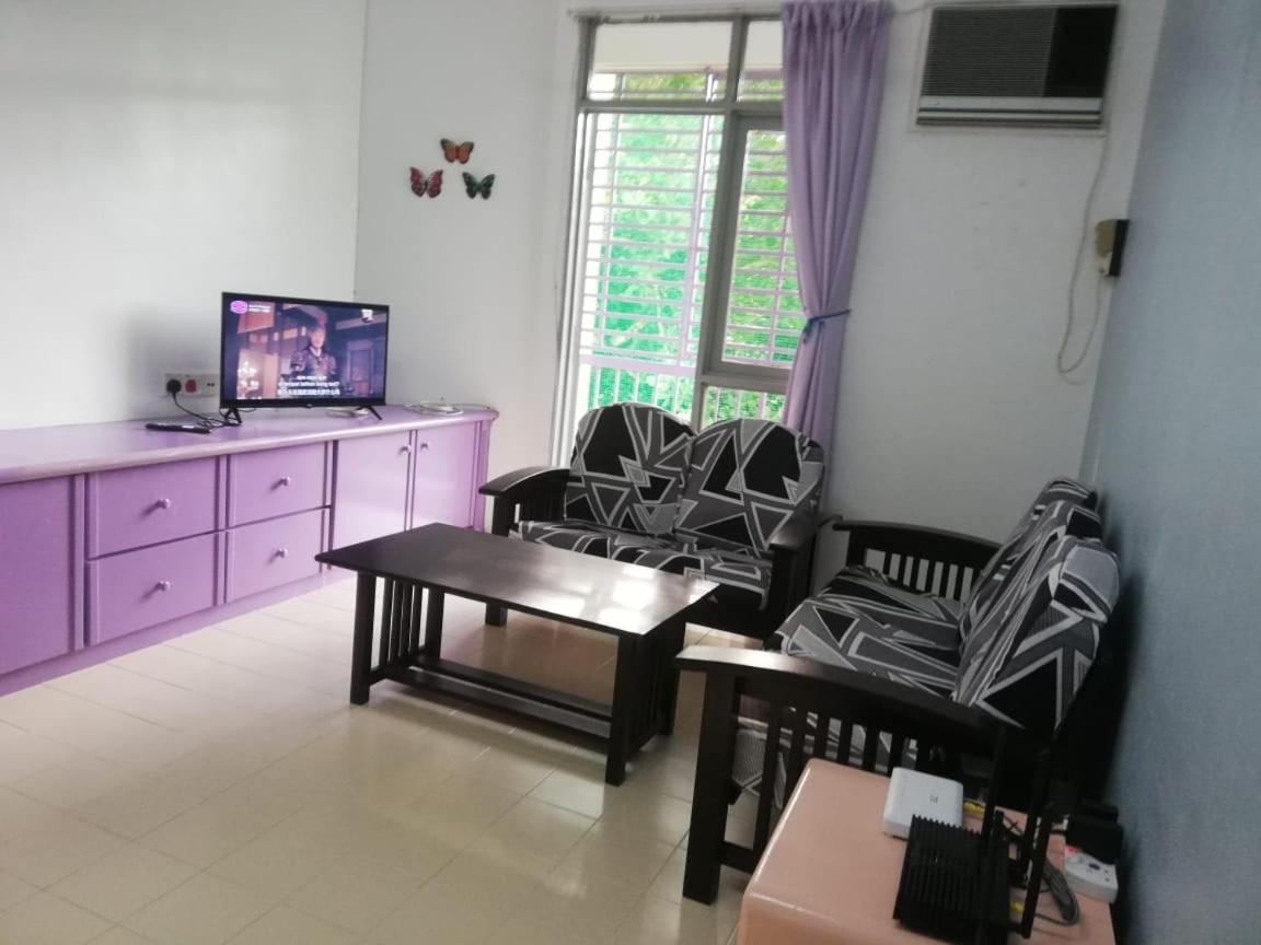 Batu Ferringhi Bayu Emas Apartment Eksteriør bilde