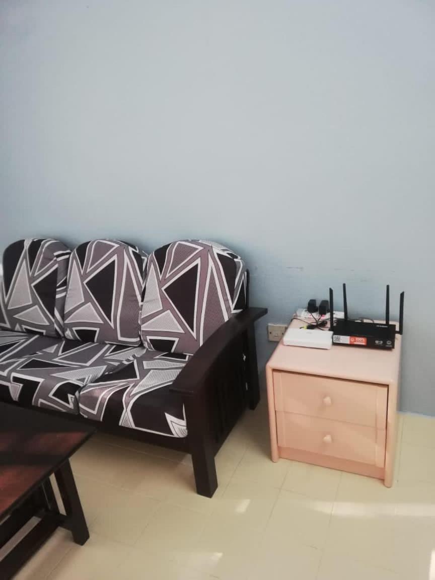 Batu Ferringhi Bayu Emas Apartment Eksteriør bilde
